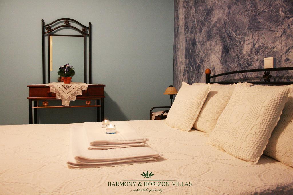 Harmony And Horizon Villas Athanion Bagian luar foto