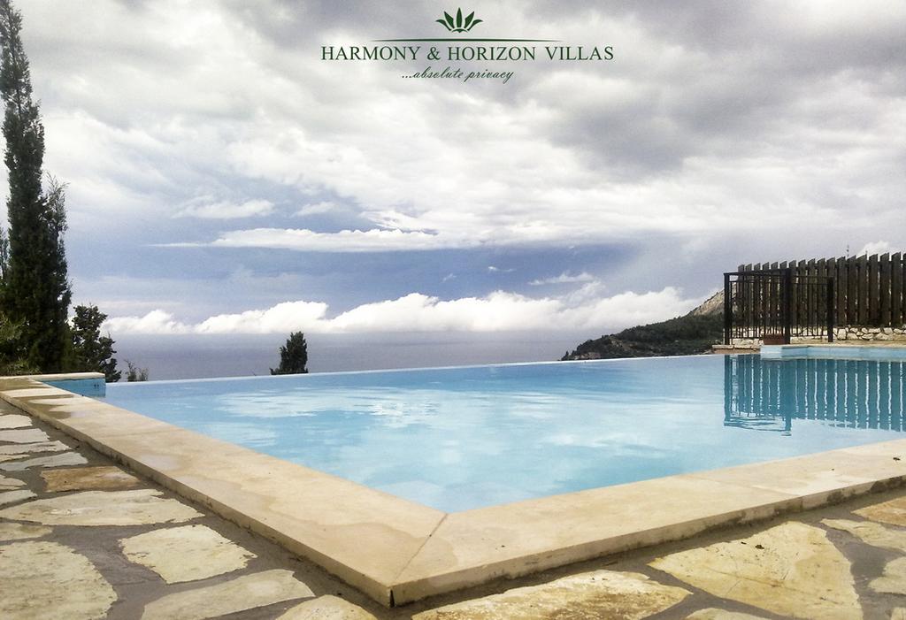 Harmony And Horizon Villas Athanion Bagian luar foto