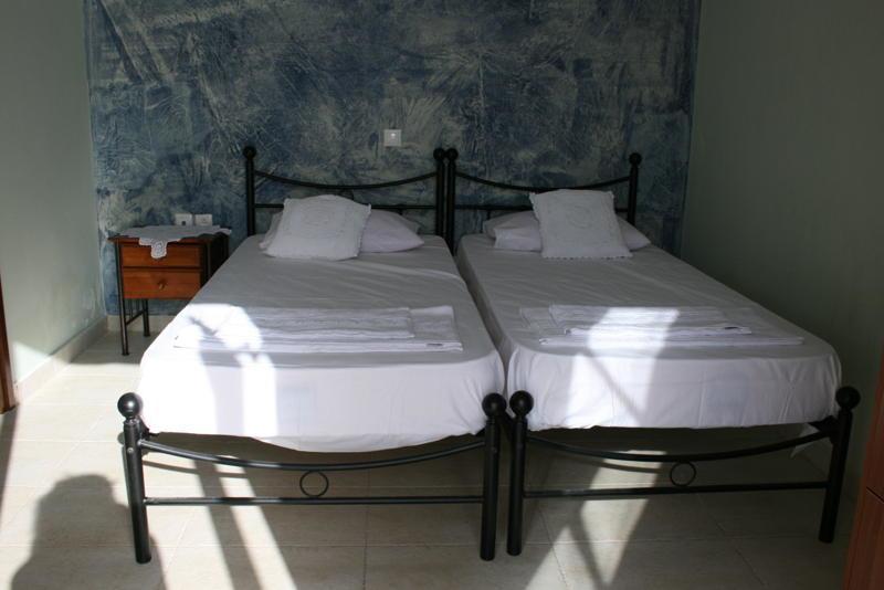 Harmony And Horizon Villas Athanion Bagian luar foto