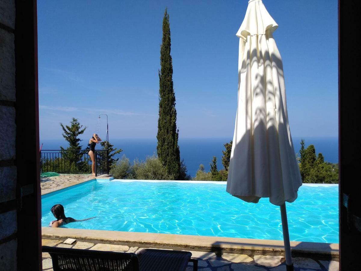 Harmony And Horizon Villas Athanion Bagian luar foto