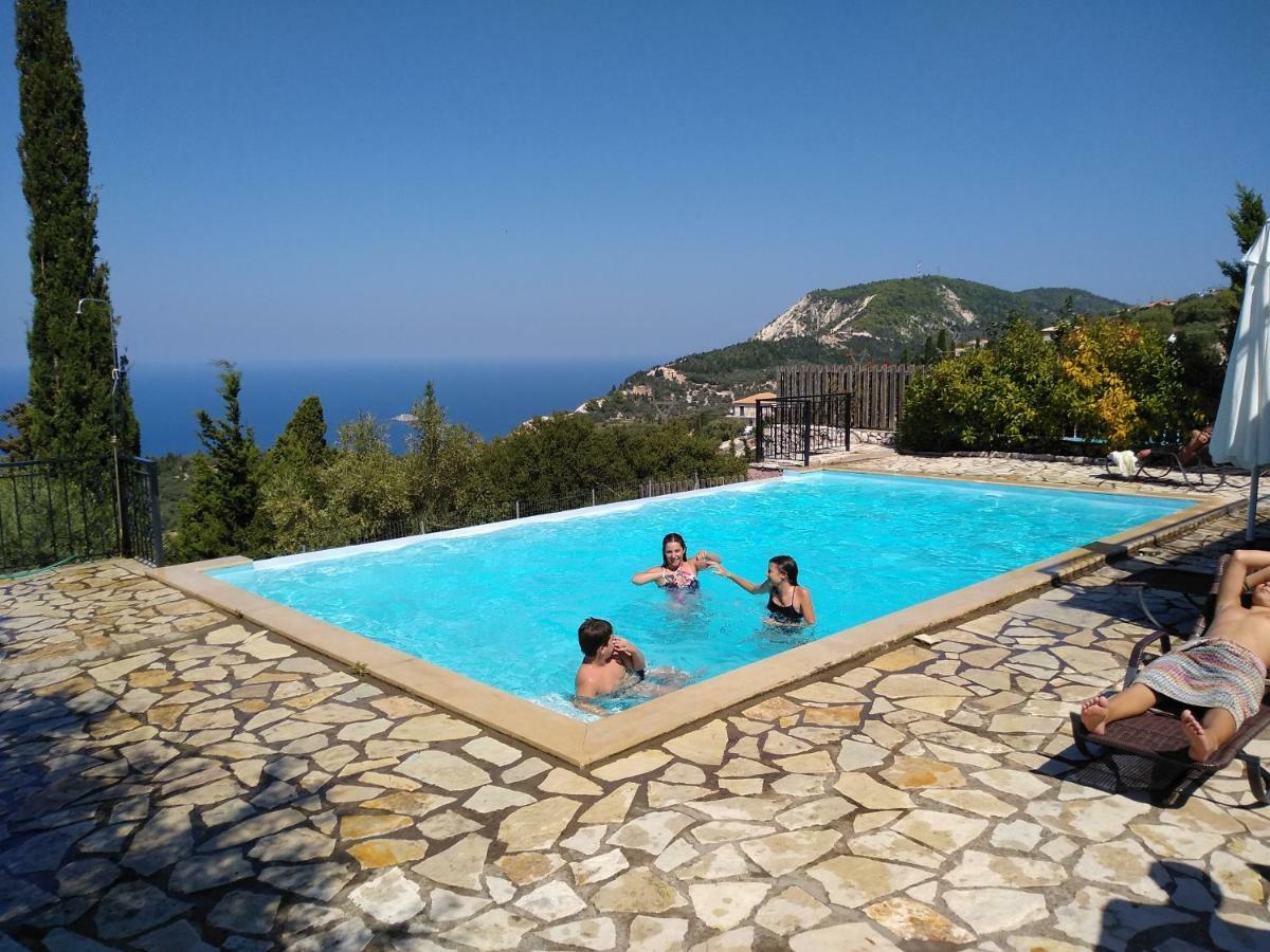 Harmony And Horizon Villas Athanion Bagian luar foto